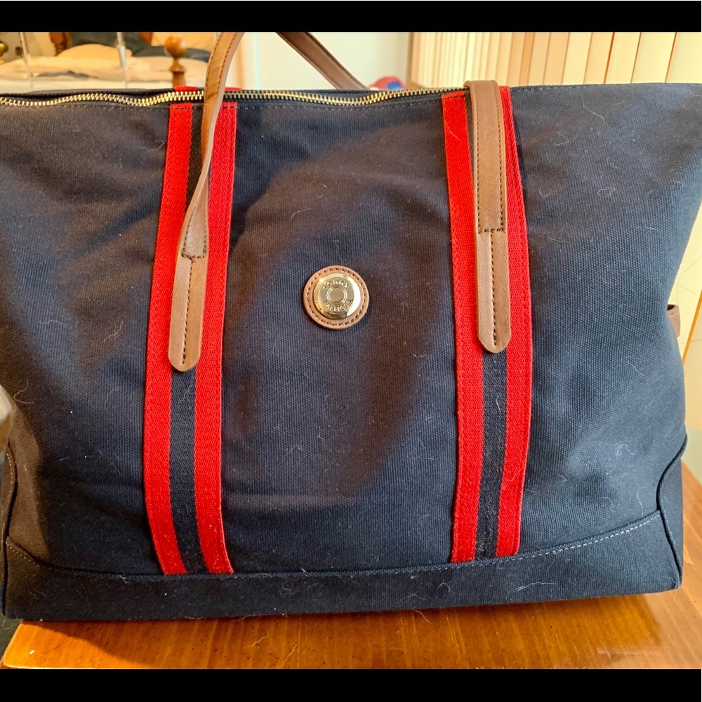 Tommy Hilfiger Tote / Duffel Bag